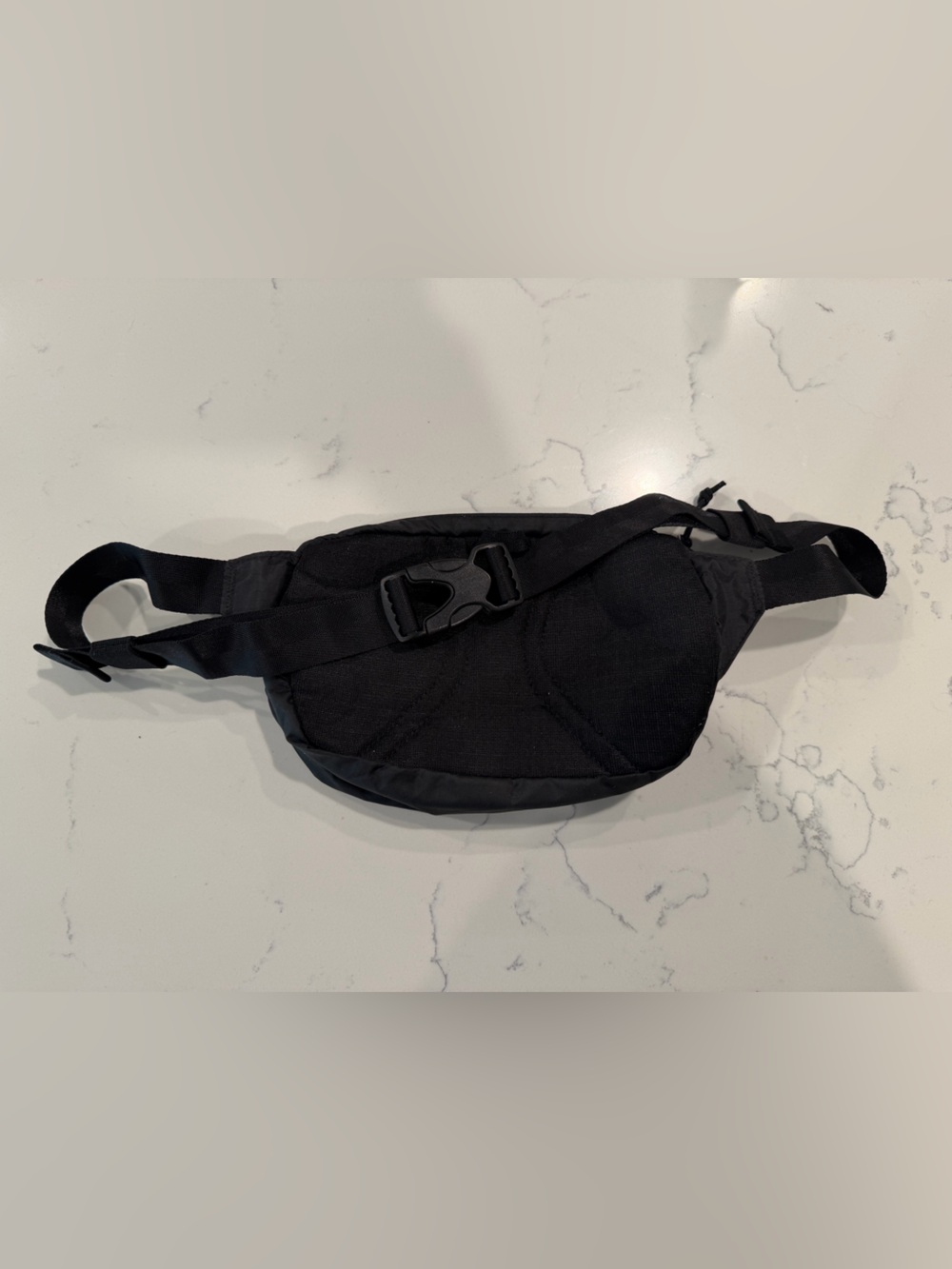 Patagonia Ultralight Black Hole Hip Bag - Picture 3 of 4